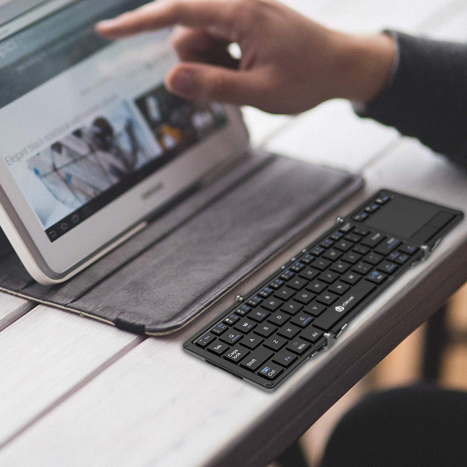 iClever IC-BK08 便攜式三折疊藍牙鍵盤 (太空灰)(連觸控板)