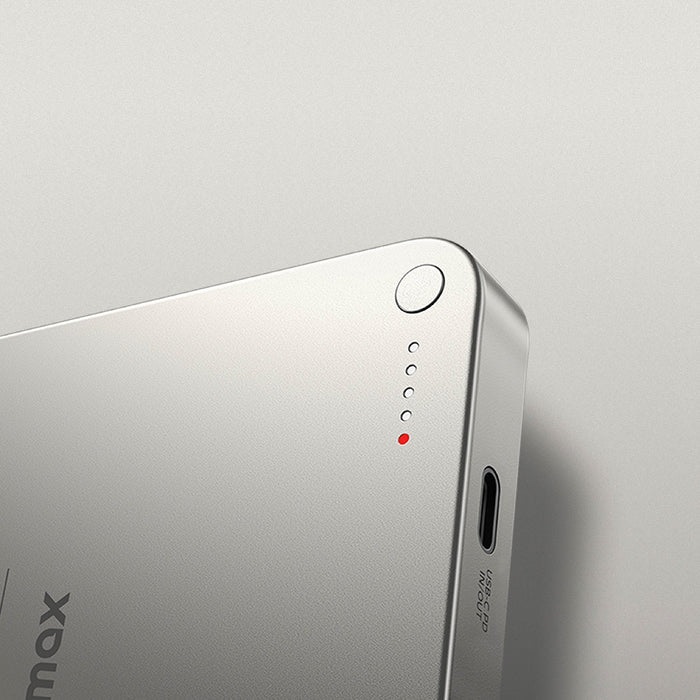 MOMAX Q.Mag X1 超薄磁吸流動電源 10000mAh - 第二代 (CCC 認證)(鈦金色)