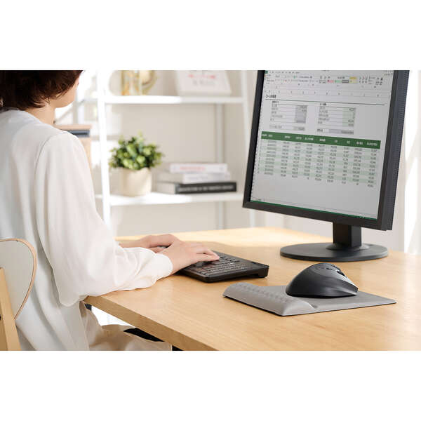 ELECOM COMFY 加寬護腕滑鼠墊(灰色)